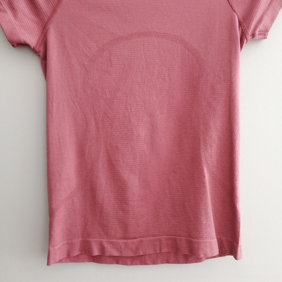 Lululemon Swiftly Tech Short Sleeve T-Shirt Brier Rose Pink Size 2 - Picture 6 of 15